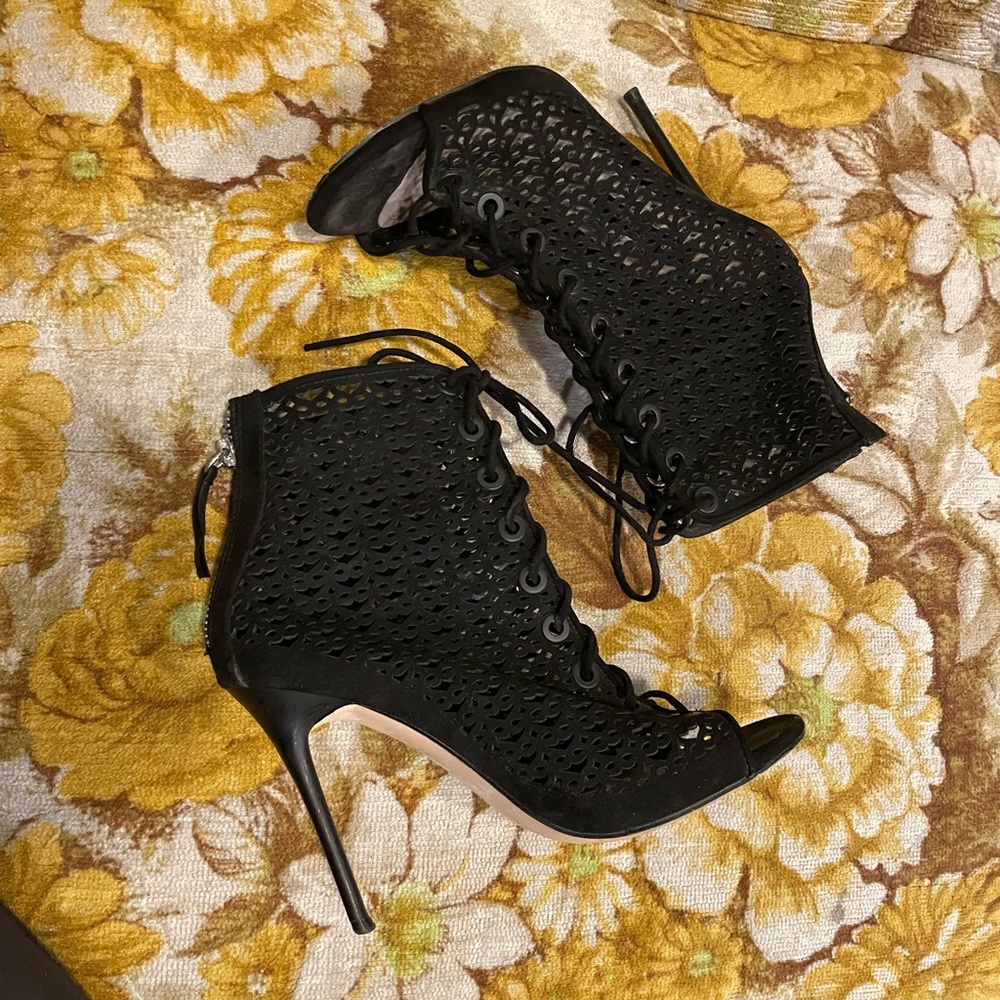 Black Zara Heels